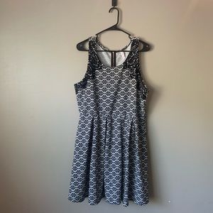Xhilaration Black & White Dress